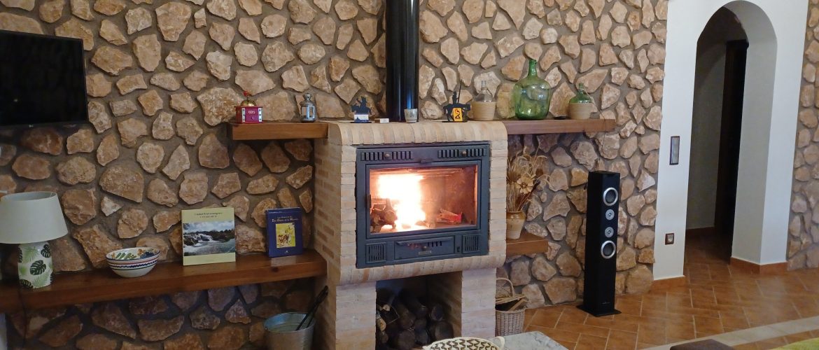 Chimenea en Casa Sancho